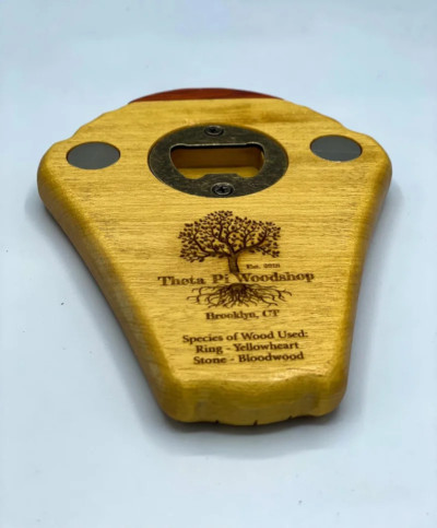 Wooden ring bottle opener - opener side