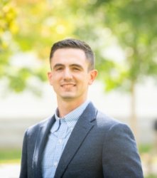 Alexander Kwmuntis '16